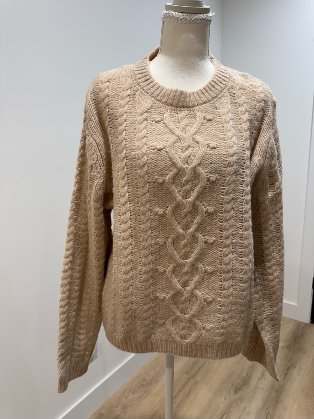 Stitches &stripes women beige cable knit crew neck sweater 2 XL NWT